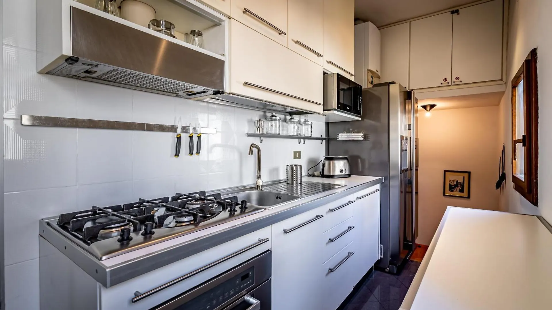 Apartment Yd Stylish City Living With Room To Breathe Florence